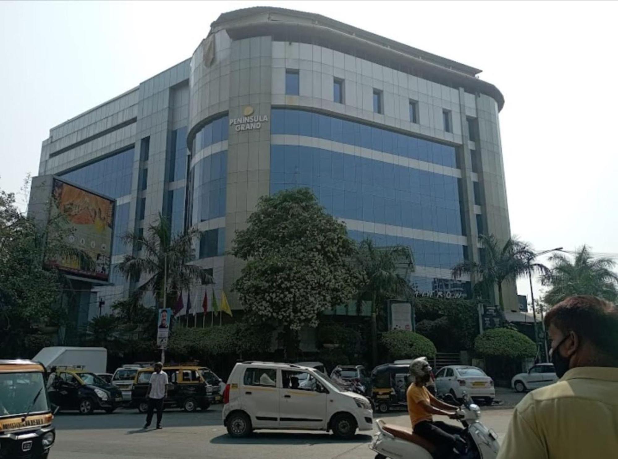 Hotel Adams Inn Near Mumbai Airport Exterior foto